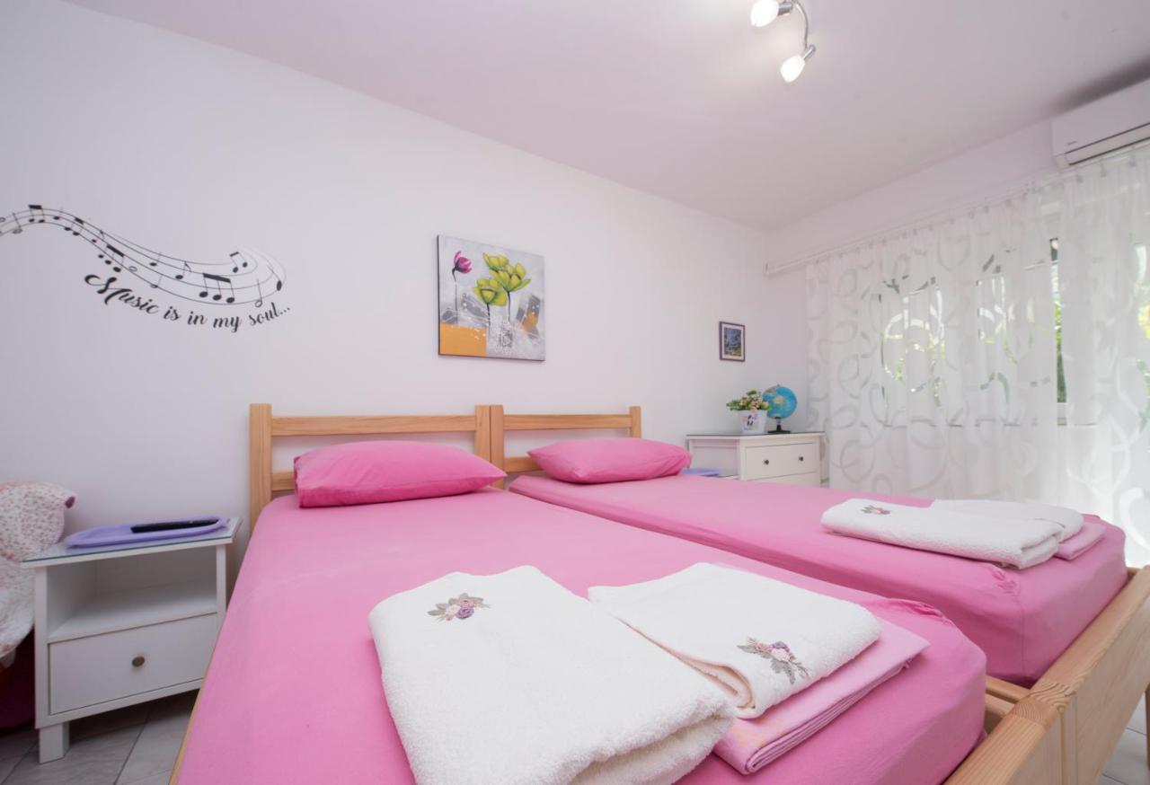 Studios Lavender Сплит Екстериор снимка